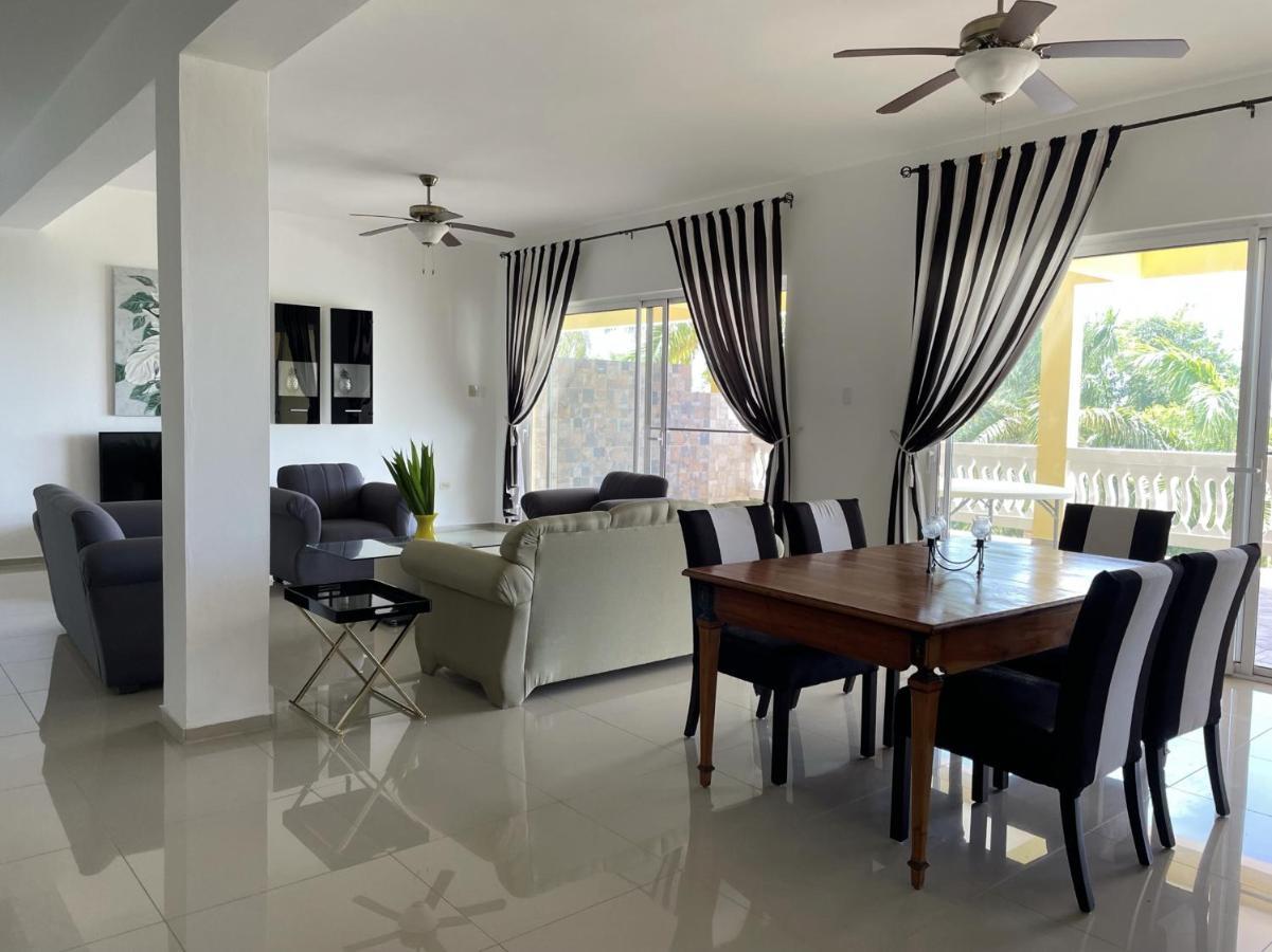 Spring Garden Mobay Resort Luxurious Apartments مونتيغو باي المظهر الخارجي الصورة