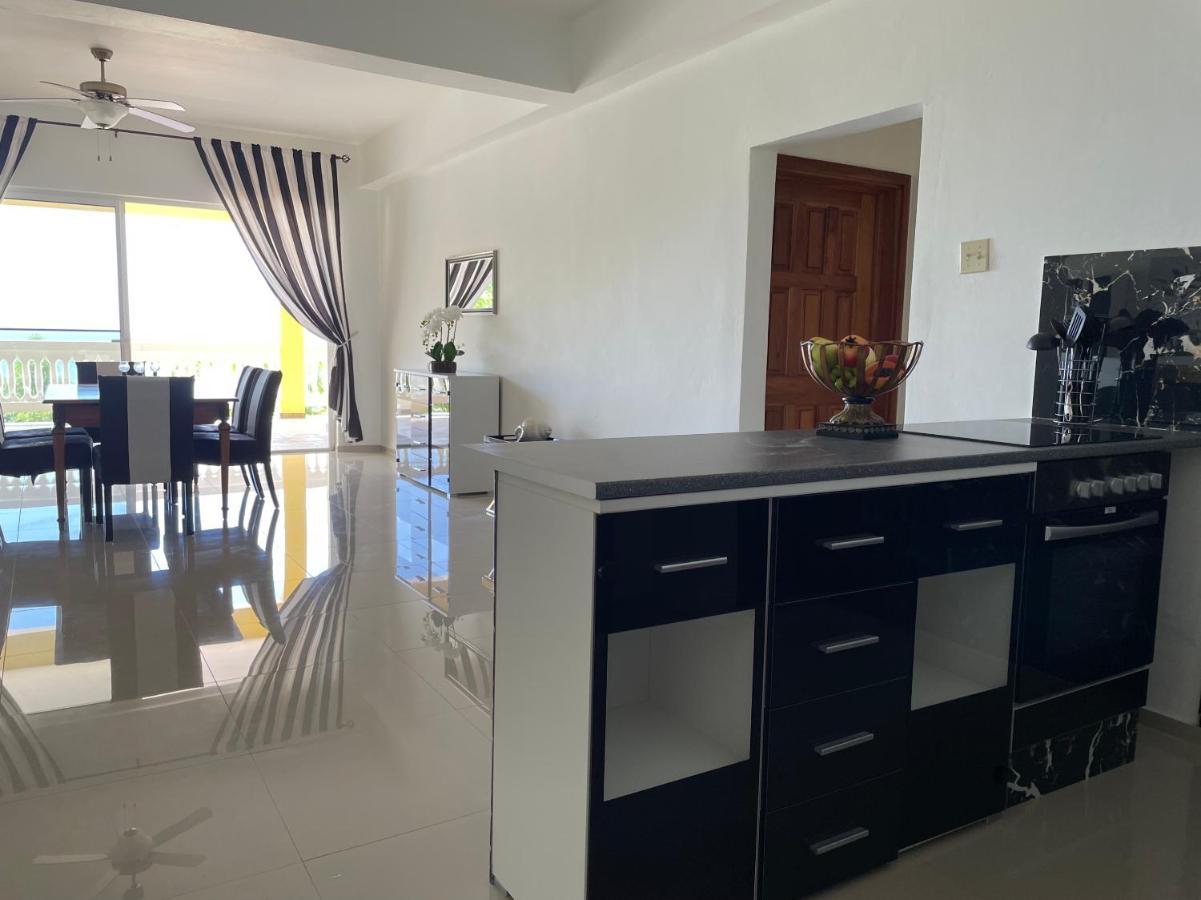 Spring Garden Mobay Resort Luxurious Apartments مونتيغو باي المظهر الخارجي الصورة